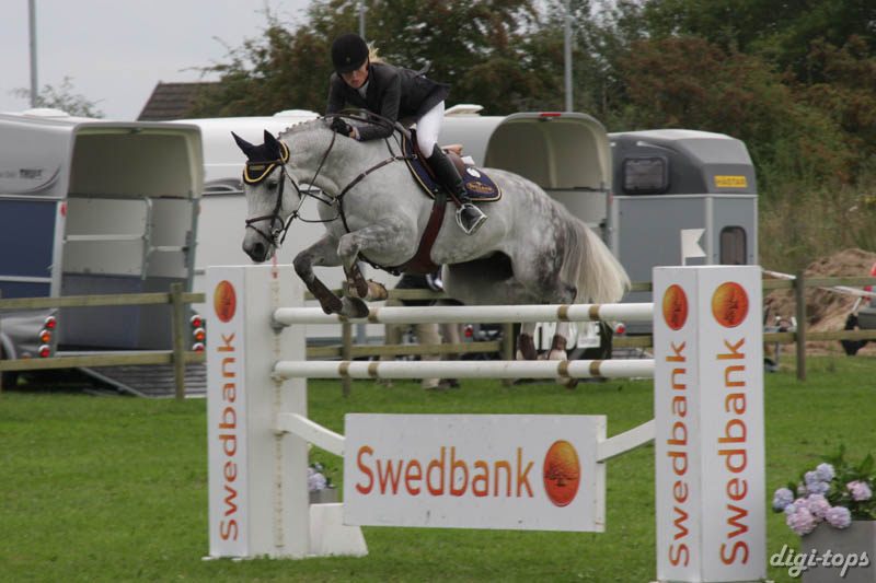 20080828_173856_0422 Josefin Hansen Chanel 230