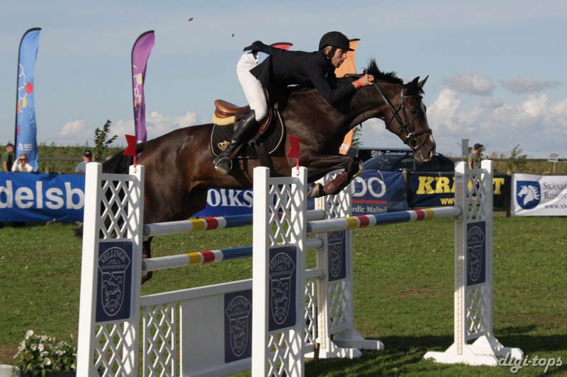 20080829_164450_1031 Niklas Jonsson Amorina