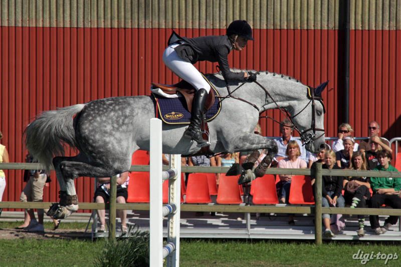 20080830_151448_0777 Josefin Hansen Chanel 230