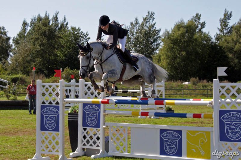 20080830_151630_0793 Josefin Hansen Chanel 230