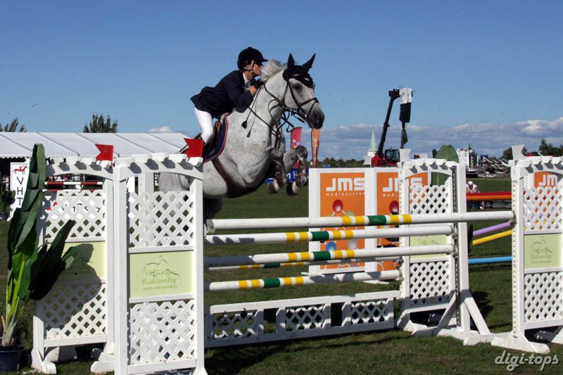 20080830_154456_0952 Piia Pantsu Oaziz