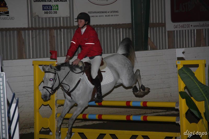 20090307_175820_0110 nicole holmen lady de paradis