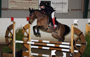 Bieder_Nicole_Money_Penny_1c_20090403_165640_0067