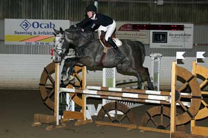 Nilsson_Sara_Izzy_Miaki_3b_20090406_213036_0402