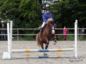 20090606_144914_0234_persson_my_madonna