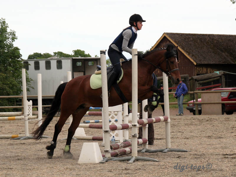 20090606_162848_0349_tjernberg_alexandra_elmelys-sweet-caroline