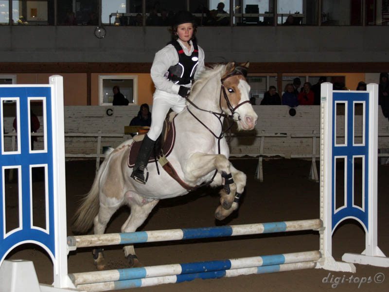 20091227_122138_0101 felicia eden gizmo