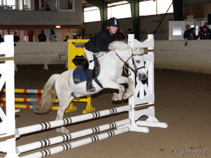 20100513_123508_0175 Julia Larsson Valentime