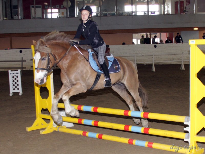 20100513_133254_0272 Amanda Gustafsson Red Bull